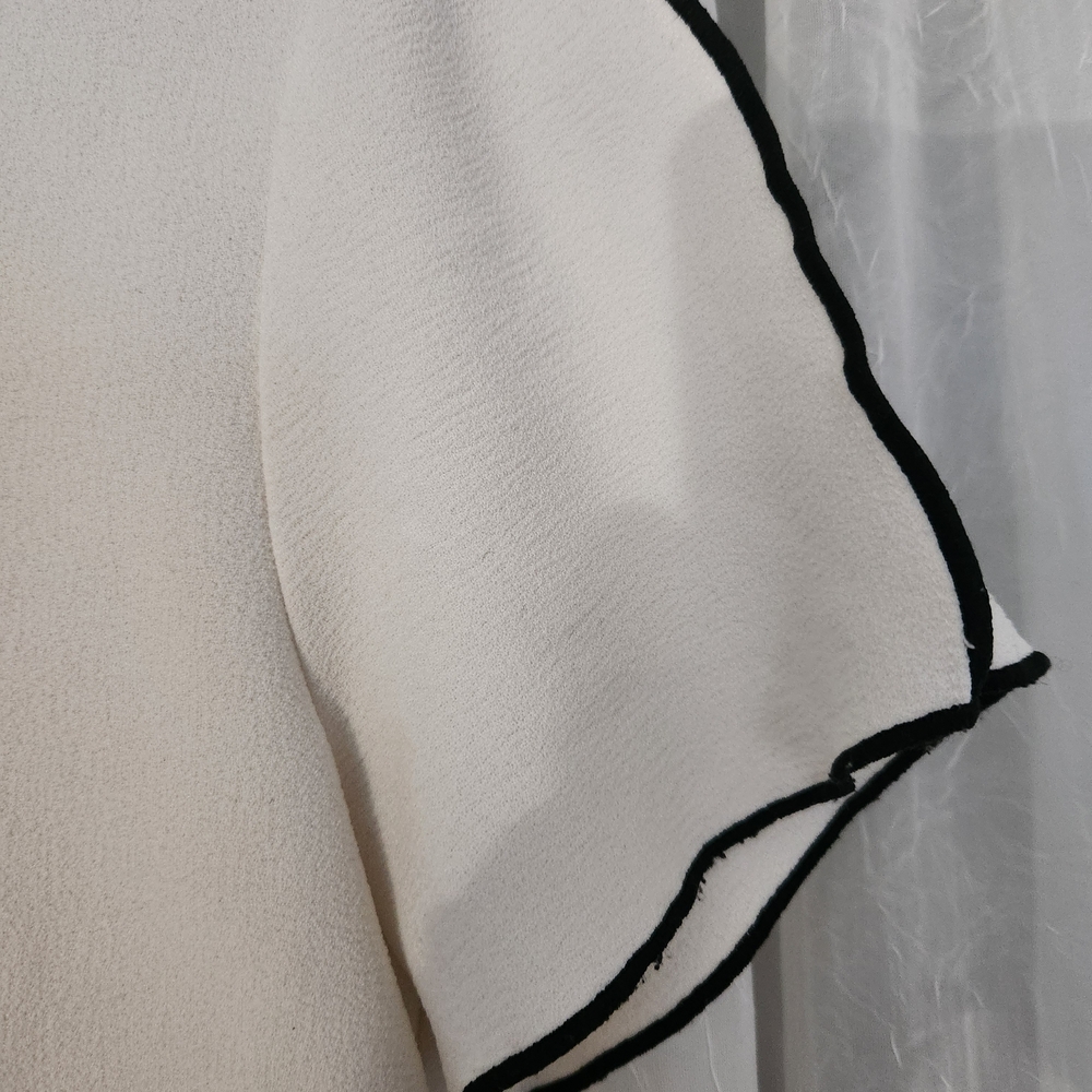 Zara White Blouse with Black Piping-Size M - Picture 3 of 7